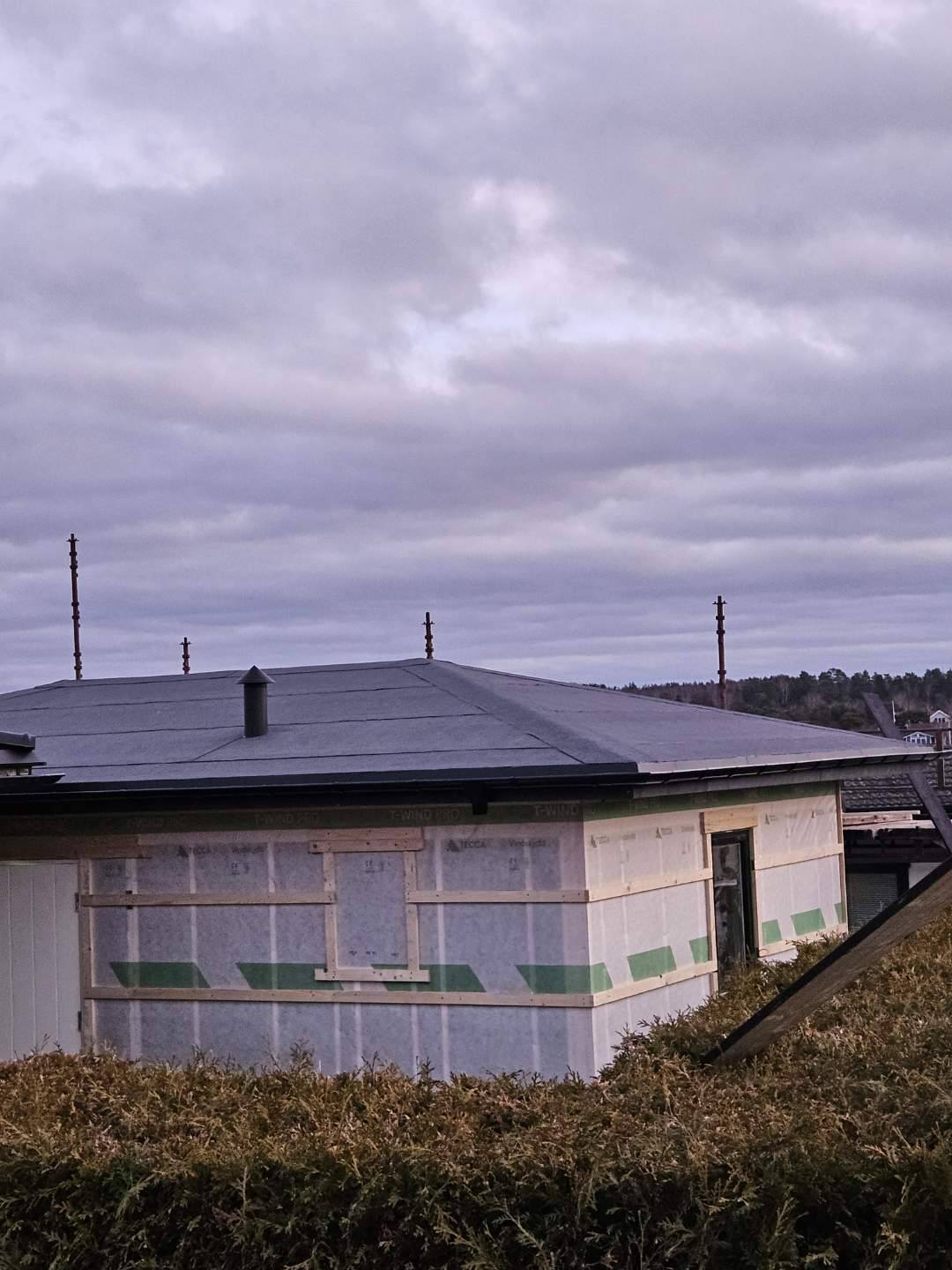 Papptak pågående arbete